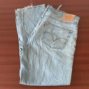 Vintage men’s 550 Levi’s mom jeans